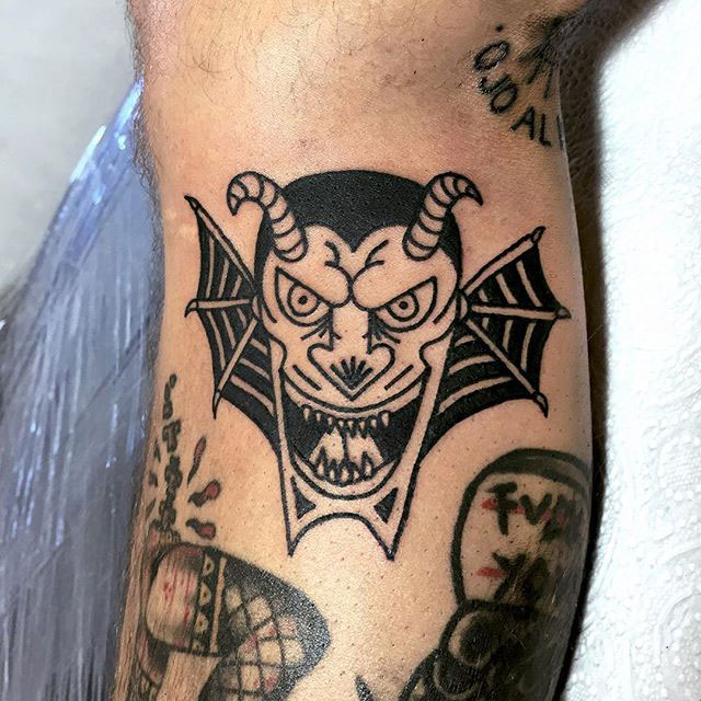instaoftheweek-venya-son