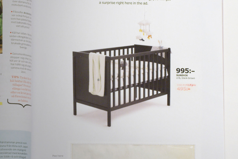 IKEA просит своих покупателей помочиться на каталог (фото 2)