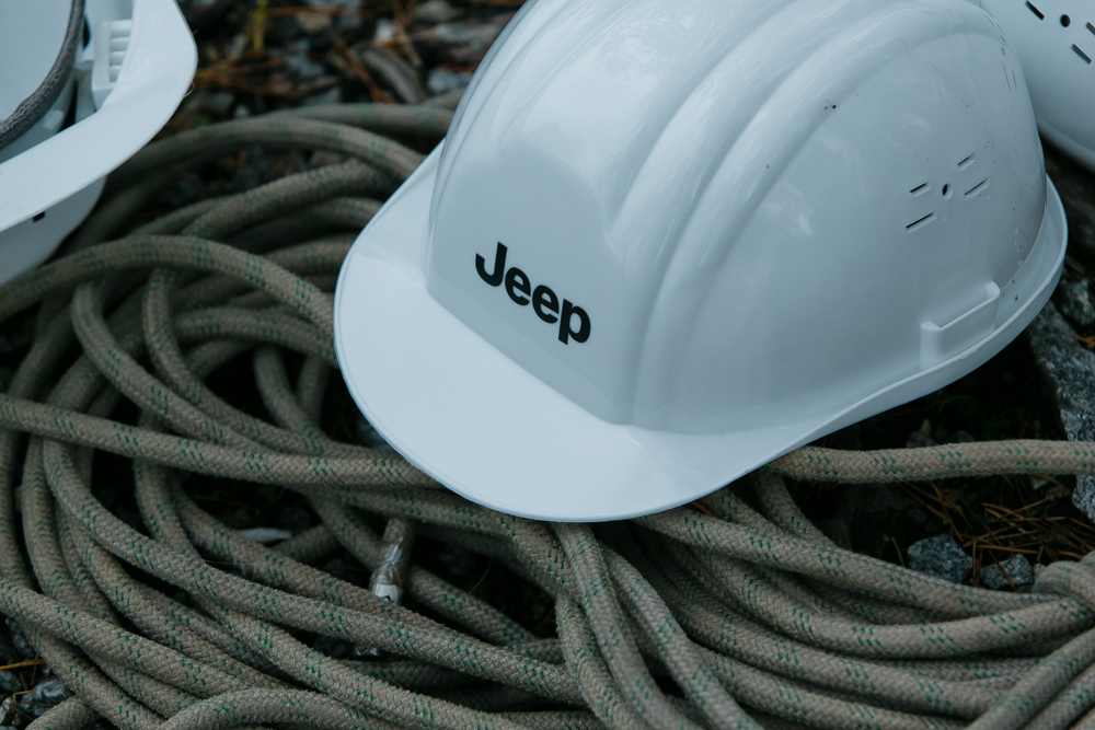 В Украине представили обновленный внедорожник Jeep Wrangler (фото 4)