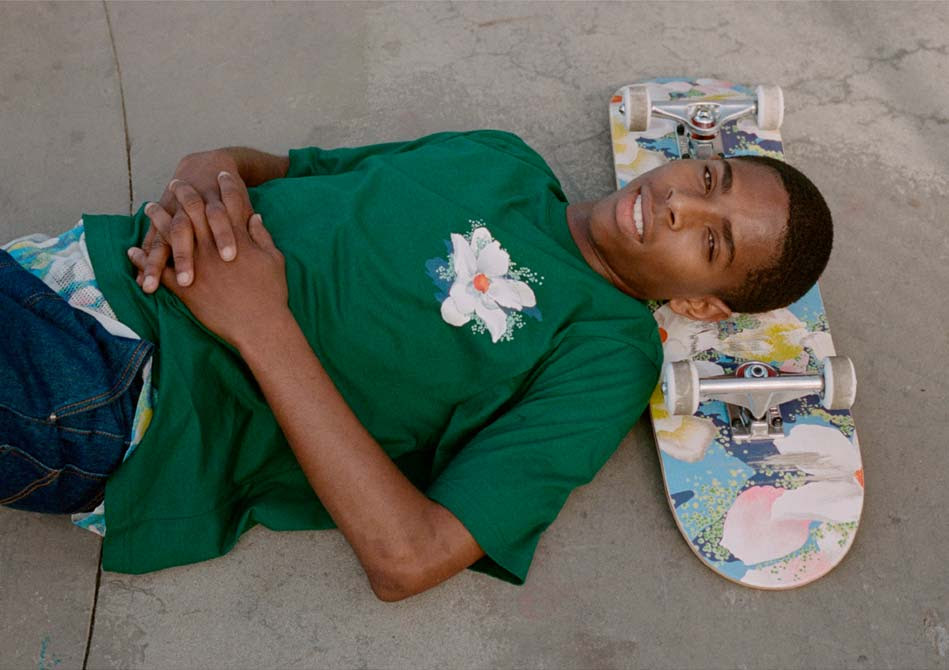 Kenzo украсили кеды Vans архивными цветочными принтами (фото 2)