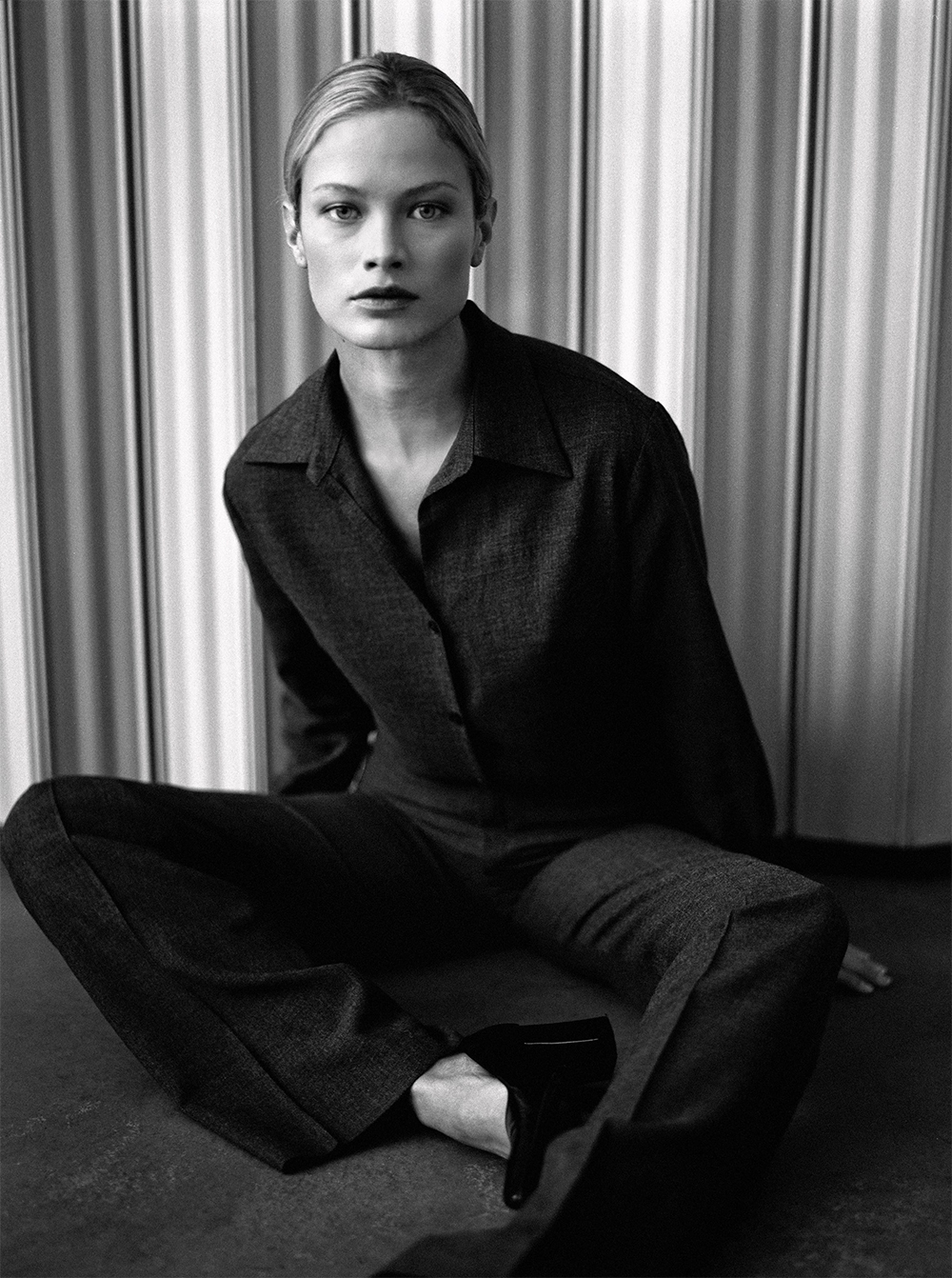 Посмотрите на бестселлеры Zara: Бренд выпустил коллекцию с архивными вещами (фото 12)