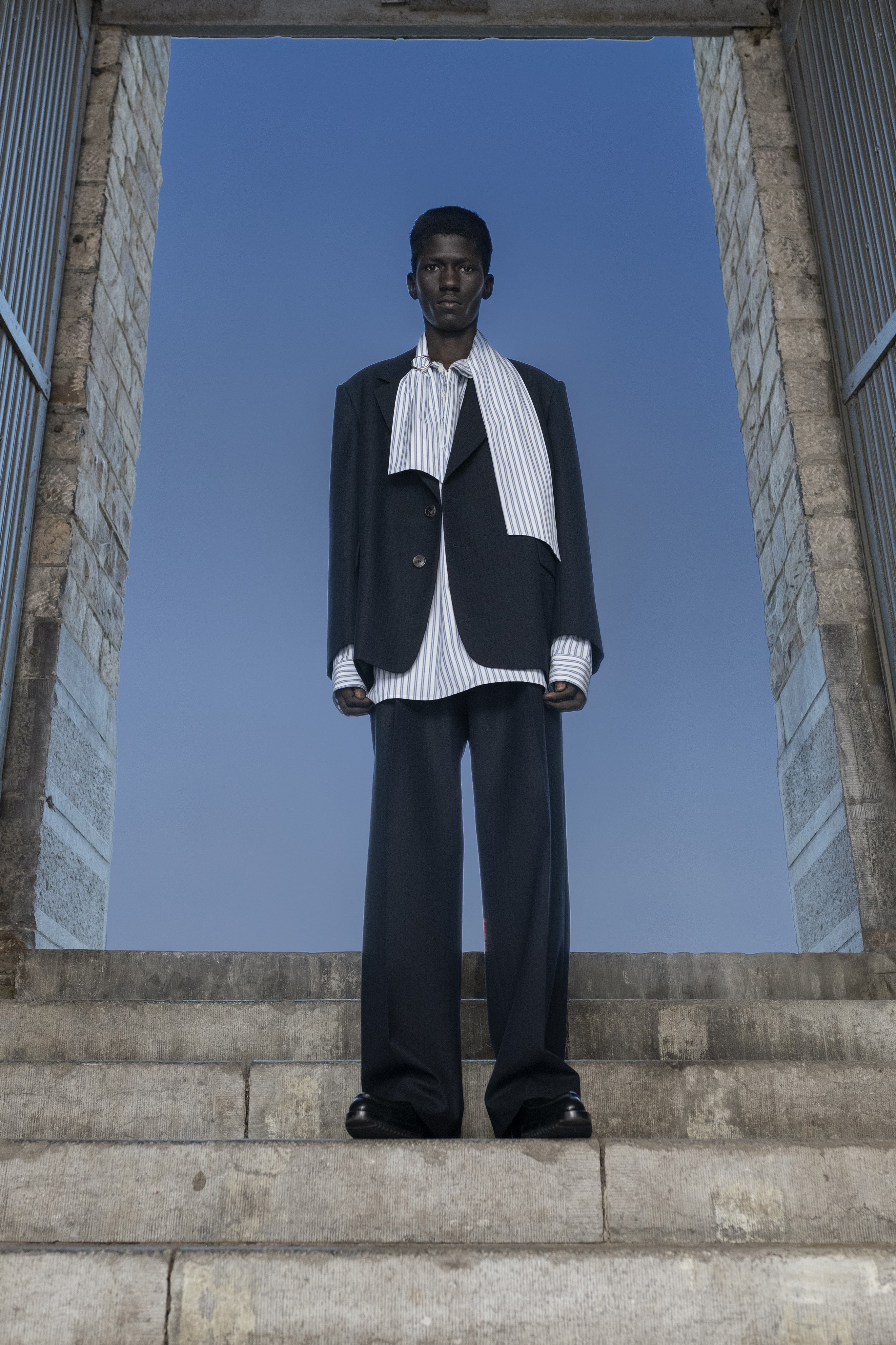 Из чего состоит современный мужской гардероб: Подсматриваем у Dries Van Noten (фото 7)