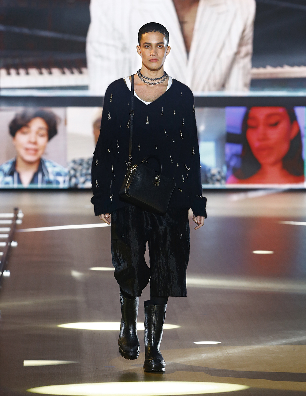 Dolce & Gabbana перенесли тикток на подиум в коллекции осень/зима — 2021 (фото 15)