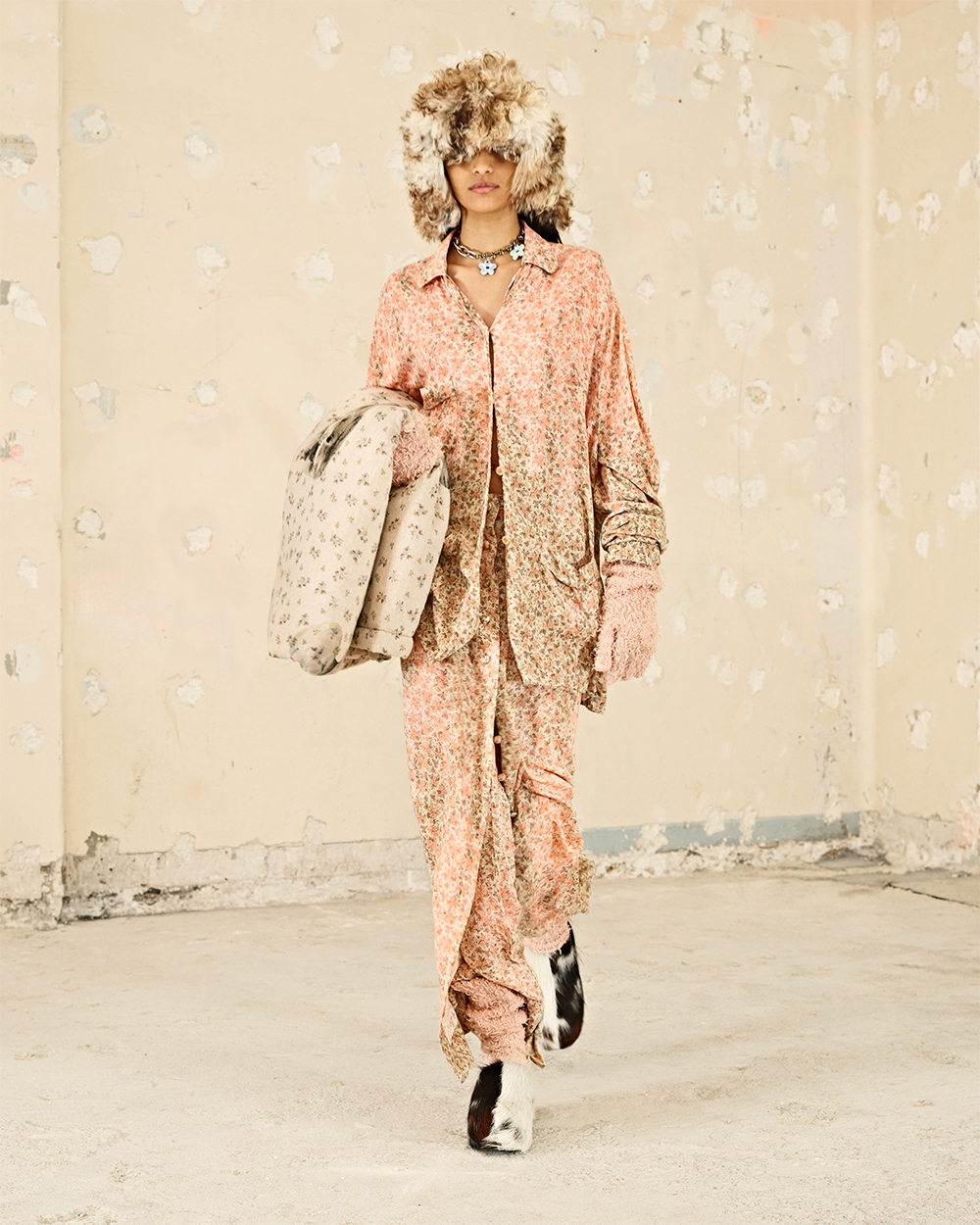 Acne Studios посвятили коллекцию пробуждению ото сна (и выходу из карантина) (фото 33)