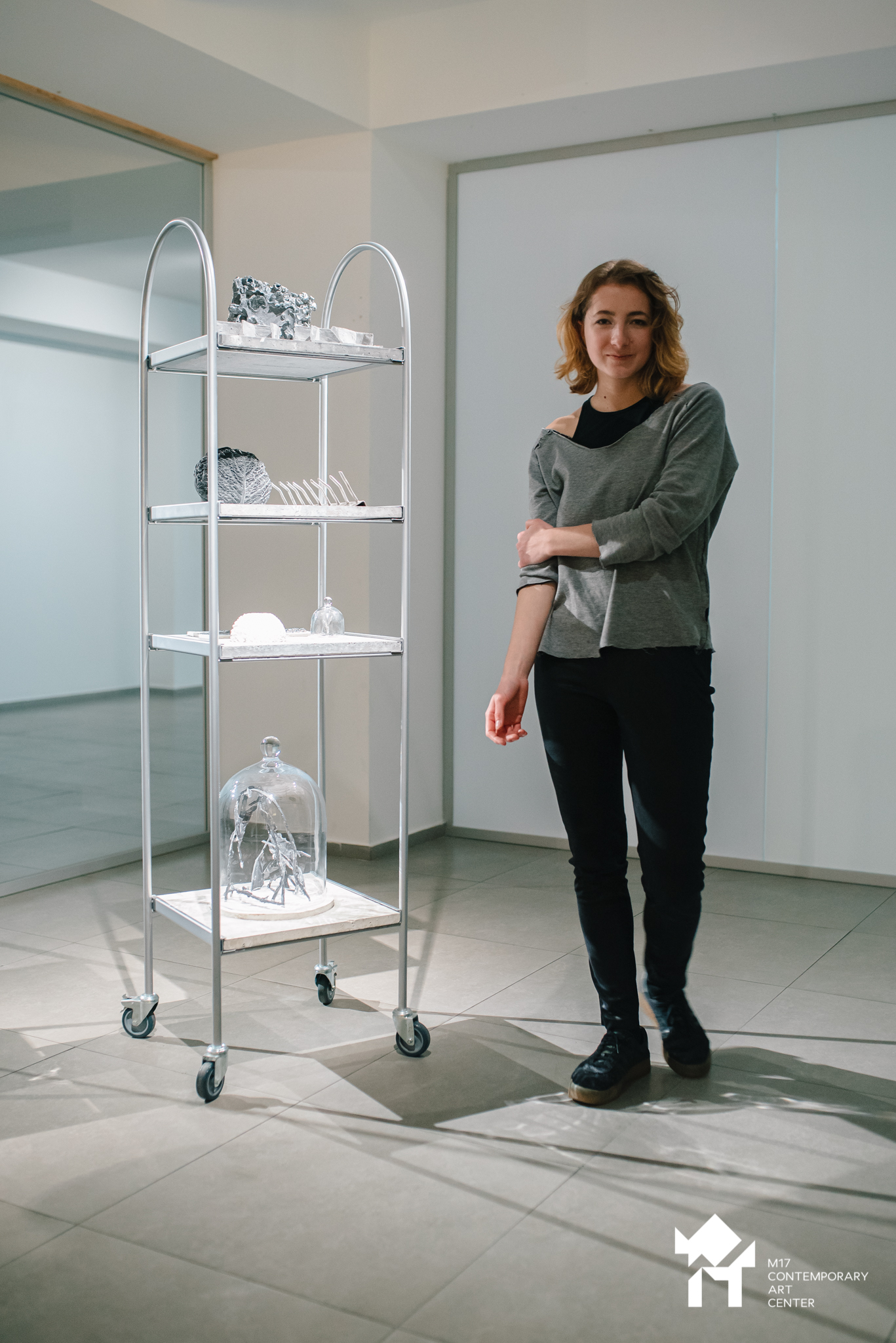 Скульптури з моху та кришталь із бабусиного серванта: Що дивитися на M17 Sculpture Prize (фото 9)