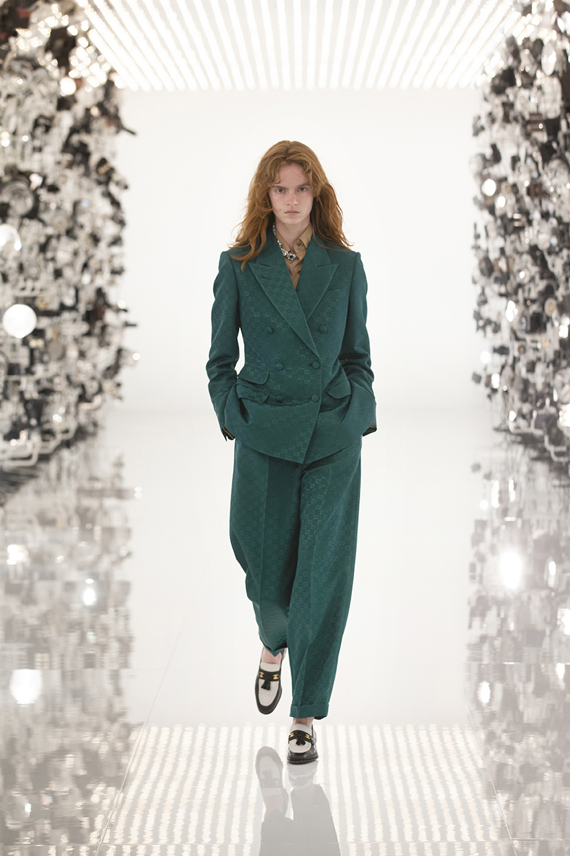 Слухи оправдались: Gucci выпустили коллаборацию с Balenciaga (фото 41)