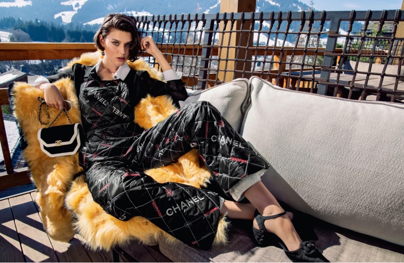 Chanel советуют провести зиму в Альпах. Смотрите кампейн коллекции осень/зима — 2021 (фото 3)