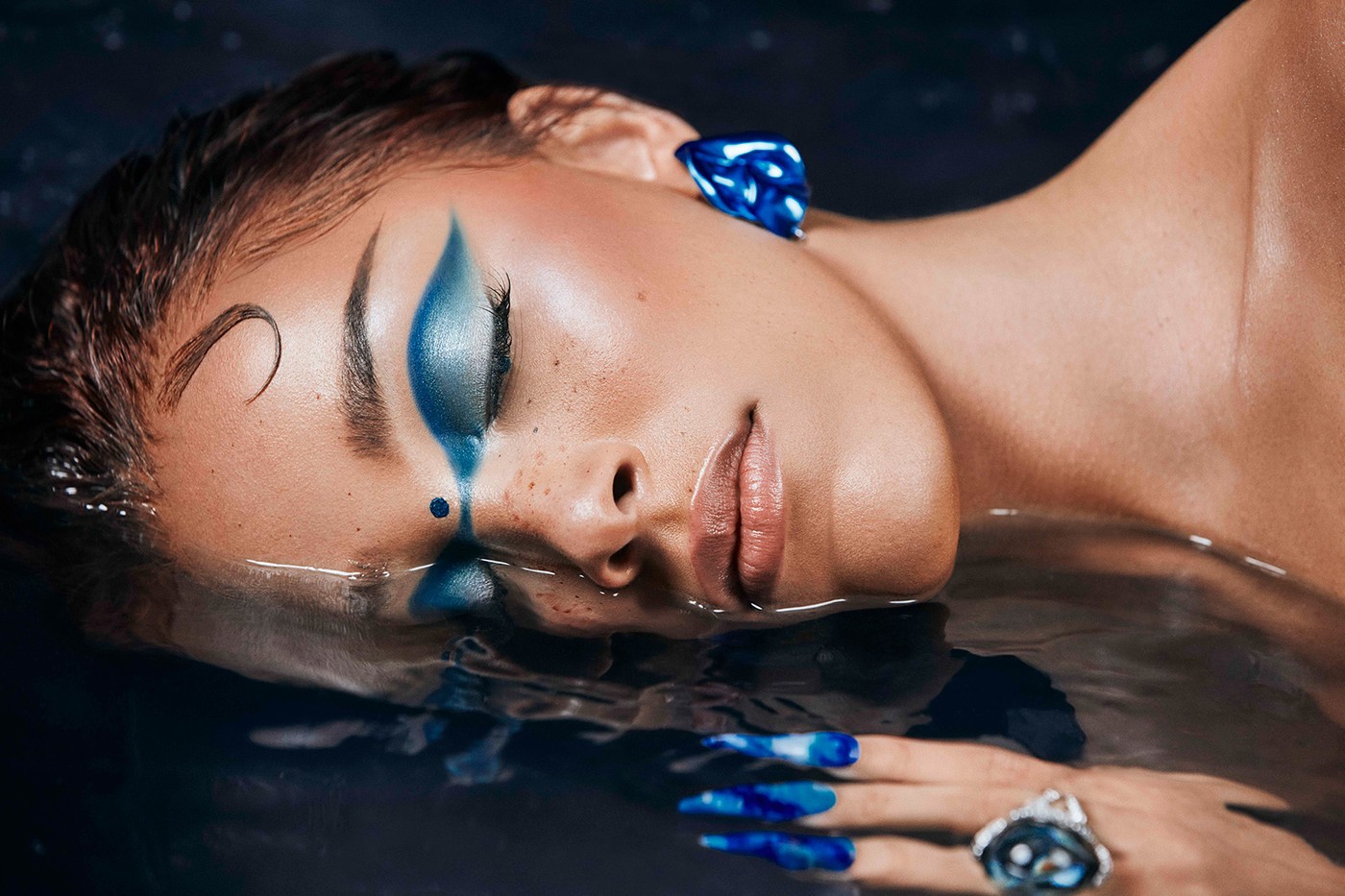 Doja Cat представила свою первую коллекцию макияжа. Она вдохновлена "божественной энергией природы" (фото 3)