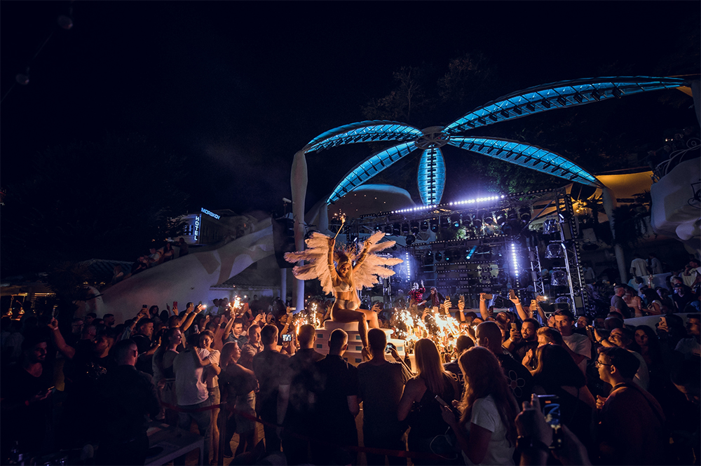 Основатель Ibiza Beach Club Виталий Бронфман о 20 годах его успешного развития, секретах процветания и будущем (фото 11)