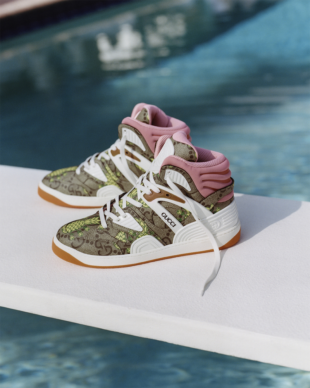 Тепло вже скоро. Gucci нагадують про це кампейном, знятим в сонячній Флориді (фото 18)