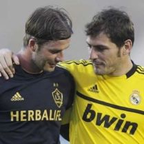 Happy birthday my friend to my crazy but special person    @ikercasillas Feliz Cumpleanos x @realmadrid