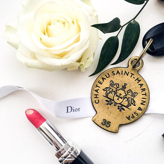 Checking in at Chateau Saint -Martin with @diorparfums   Can't wait to discover Grasse and it's famous jasmine fields  #jadoregrasse