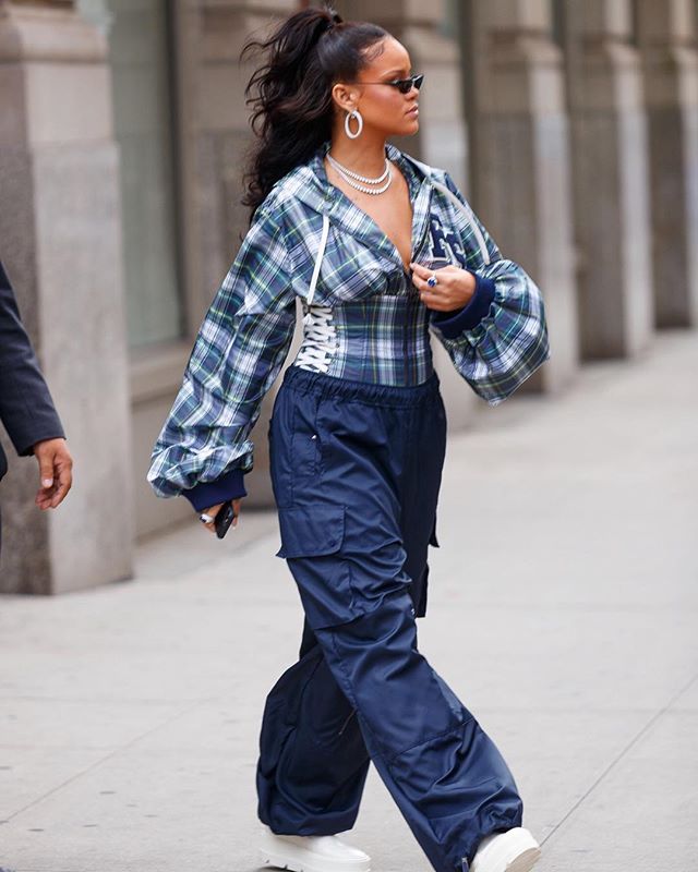 "There's a difference between believing that you're beautiful because people tell you that you are and knowing you're beautiful no matter what people say" -- Celeste Little on how @badgalriri is changing her perspective on body fluctuations (link in bio)