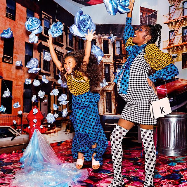 Utopia also means play between ages, the fun shared with one generation to the next. With the vibrant prints all across the #KENZOSS19 collection, kids and parents alike can join the celebration.   by @david_lachapelle
#KENZOTOPIA