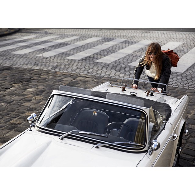 It's Monday #Triumph TR4 @howtobeparisian